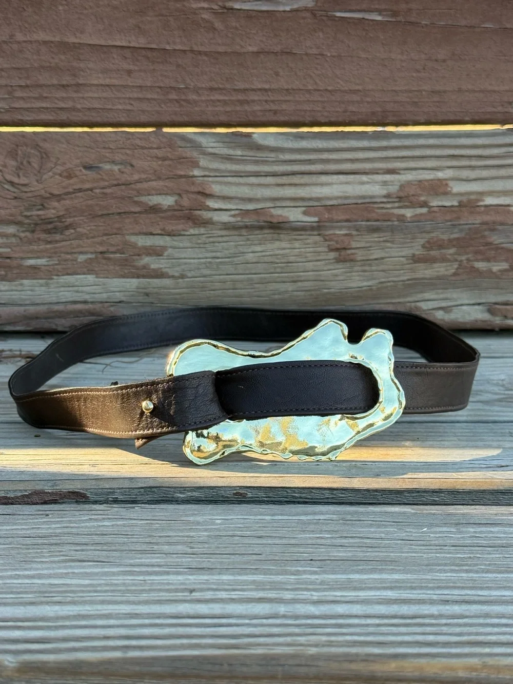 1980s Adjustable Brown Leather Belt with Organic Gold Tone Buckle